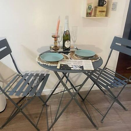 Decouvrez Marseille Depuis Le Panier - Solo/Duo Appartement Buitenkant foto